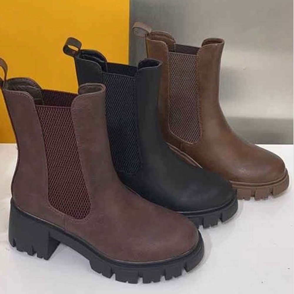 Cute booties- Wine